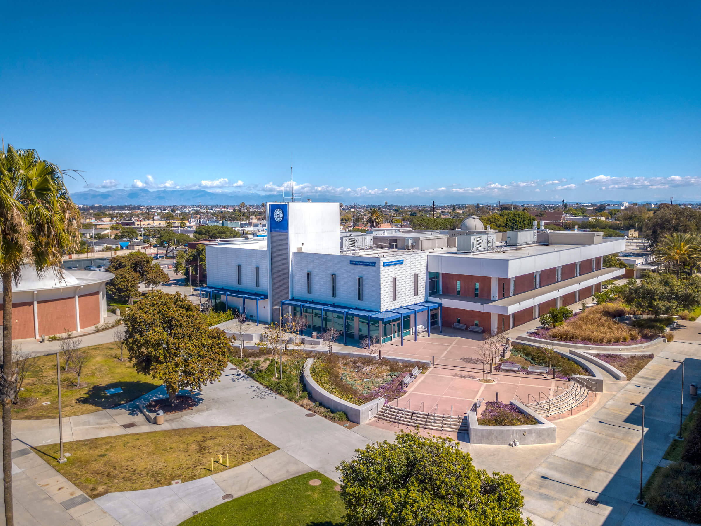 El Camino College Campus